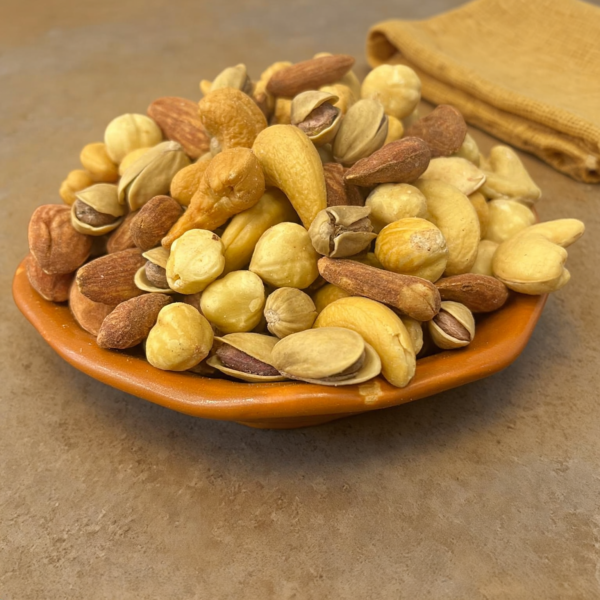 Karışık Kuruyemiş (Antep Fıstığı, Fındık, Kaju, Badem)
